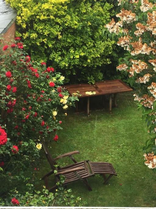Wohnliches , Behagliches Zimmer Mit Balkon Und Wifi Mönchengladbach Exteriör bild